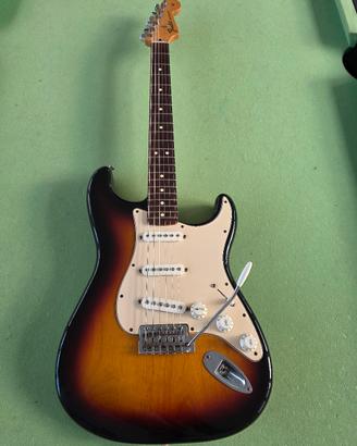 Fender Stratocaster Mexico 2011 sunburst