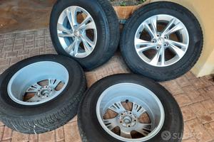 Gomme pneumatici + cerchi invernali usati poco
