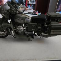 Modellino moto Guzzi Polistil Police Vintage