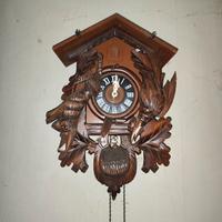 orologio da perete con il cucù 