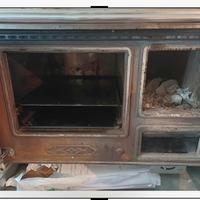 Stufa a legna economica con forno
