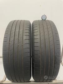 215 55 r18 95h 2 gomme goodyear estive