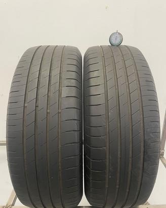 215 55 r18 95h 2 gomme goodyear estive