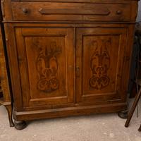 Mobile antico in legno massello