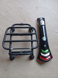 Porta pacchi Vespa e cravattino