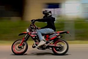 HM CRE 125 motardizzato 2011