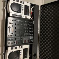 Cdj pioneer 100 + mixer berhingerDJX900 + fly case