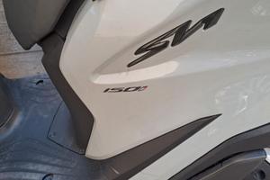 HONDA SH150 DA VETRINA UNICO PROP.SOLO 16000 Km