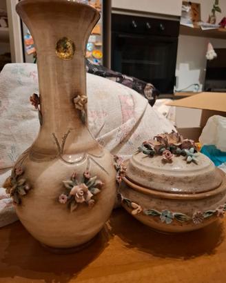 Vaso e portaoggetti in ceramica Capodimonte