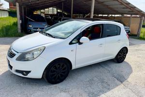 Opel Corsa 1.2 Benzina NEOPATENTATI UNIPROPRIETÀ
