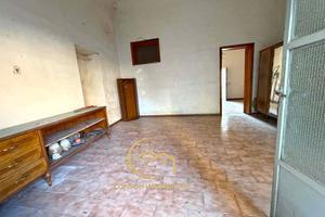 Piano terra con giardino a Linguaglossa (CT)