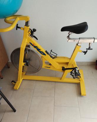 spin bike 