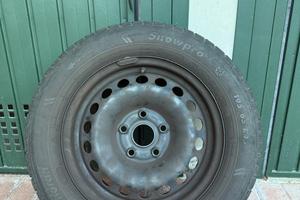 Gomme invernali con cerchione