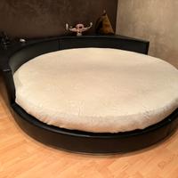Letto matrimoniale in vera pelle