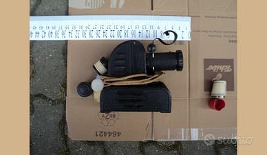 Antico proiettore con film