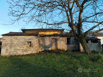 Terreno con rustico
