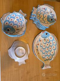 Servizio piatti pesce Vietri Solimene + set blu