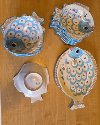 Servizio piatti pesce Vietri Solimene + set blu