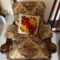 divano e poltrona in arte povera