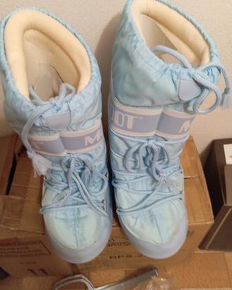 Doposci " Moon Boot "  azzurri