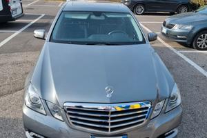 Mercedes E220