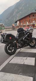 Triumph ST1050