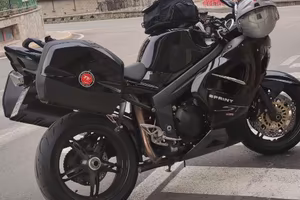Triumph ST1050