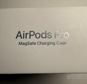 AirpodsPro 1, con custodia di ricarica MagSafe