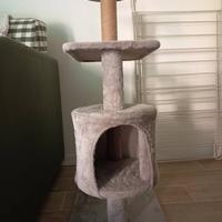 Tiragraffi Grigio con Tana per Gatti