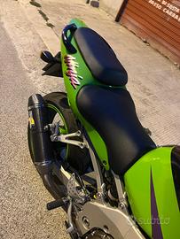 Kawasaki Ninja ZX9R