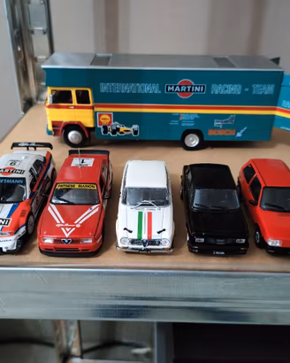 lotto modellini 1 43 