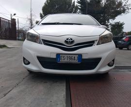TOYOTA Yaris GPL - 2013