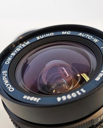 olympus zuiko 24mm  f2