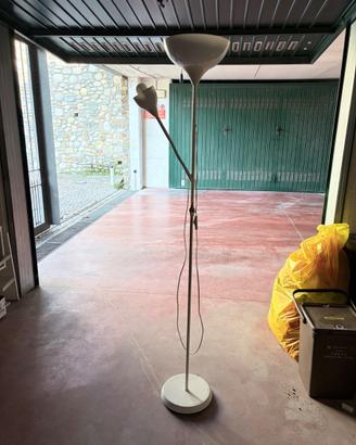 Lampada da terra ikea