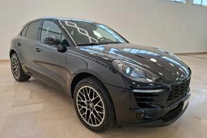 Porshe Macan S