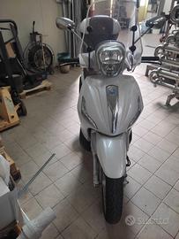 Piaggio Beverly 300