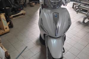 Piaggio Beverly 300