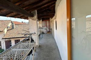 2 LOCALI A VERANO BRIANZA