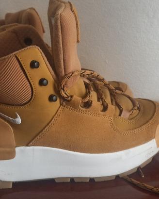 Nike scarpe sneaker 37,5