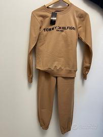 Tuta Sportiva Felpa e Pantaloni