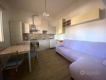 Ampio quadrilocale parzialmente ristrutturato con