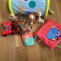 Set giochi e libri neonato