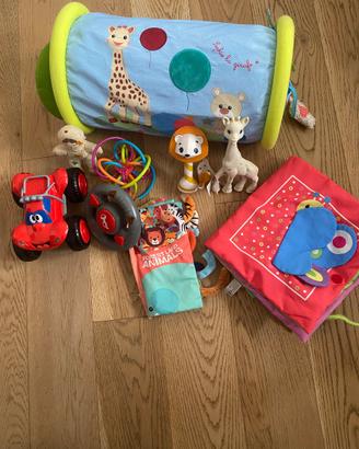 Set giochi e libri neonato
