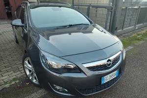 OPEL ASTRA 2011 1.6TURBO BENZINA SPORT GARANZIA 12