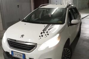 Peugeot 2008 benzina