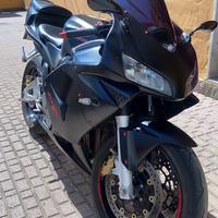 Honda cbr 600 rr