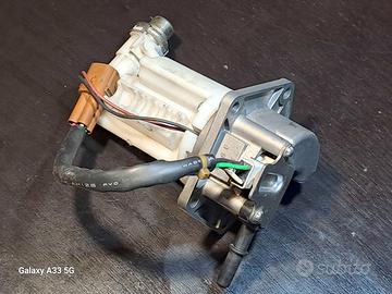 Pompa benzina originale di Ktm Duke 690 modello 17