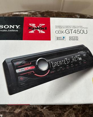 Autoradio con CD con frontalino estraibile