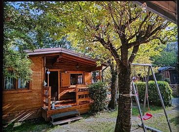 Casetta in legno campeggio soleverde
