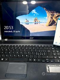 Acer Aspire 5733Z -Computer portatile 